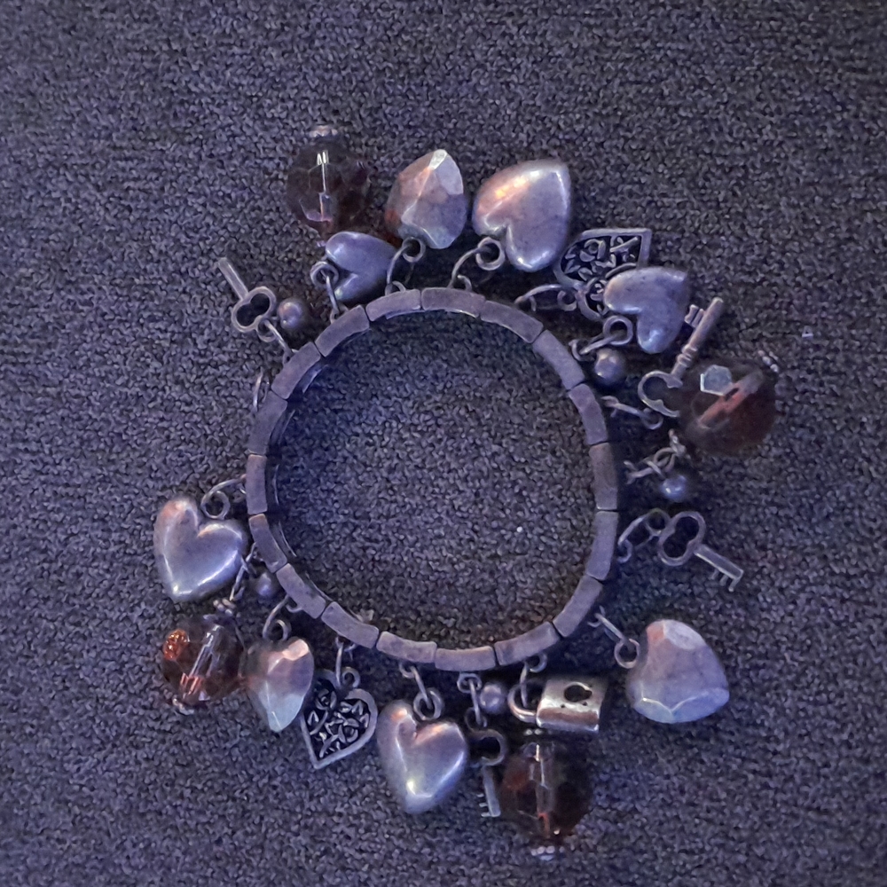 Vintage Silver Stretch Hearts, Locks and Key Charm Bracelet